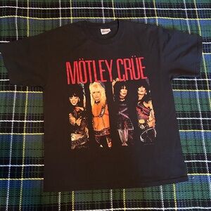 Y2K Motley Crue Shirt